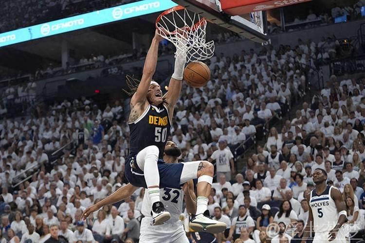 布劳恩精彩助攻 戈登凌空背扣暴扣 布劳恩精彩助攻 戈登凌空背扣暴扣