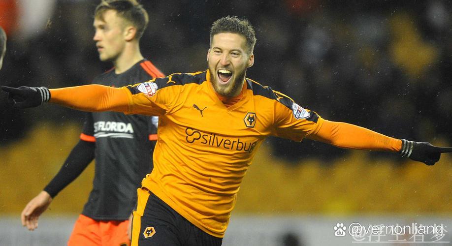 切尔西客场2-1险胜哥本哈根，詹姆斯与恩佐建功，古斯托因伤离场